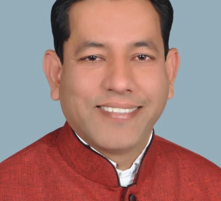 15 अक्टूबर तक प्रदेश की सड़कें गड्डा मुक्त करने के, मुख्यमंत्री पुष्कर सिंह धामी के वादे हुए खोखले साबित, नवीन जोशी।