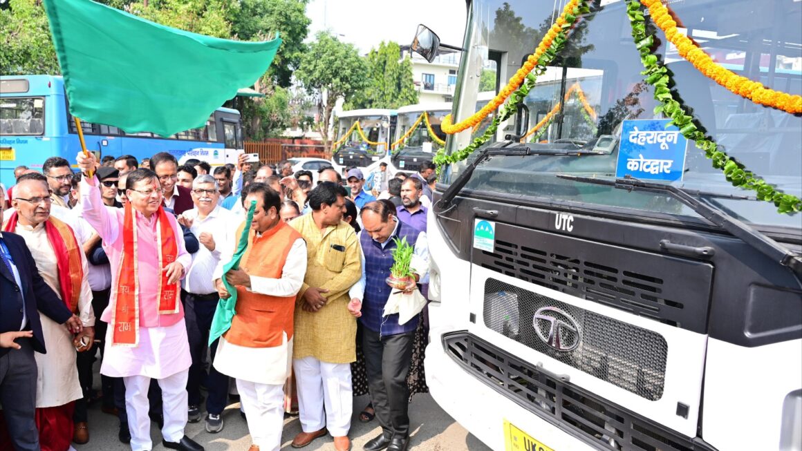 मुख्यमंत्री धामी ने दीपावली पर्व पर, प्रदेशवासियों को दी 130 नई बसों की सौगात।