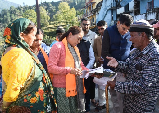 पराजय को सामने देख अब प्रपंच रच रही है कांग्रेस, जनता देख रही है इनकी कुटिलता और झूठे पैंतरे,  रेखा आर्या।