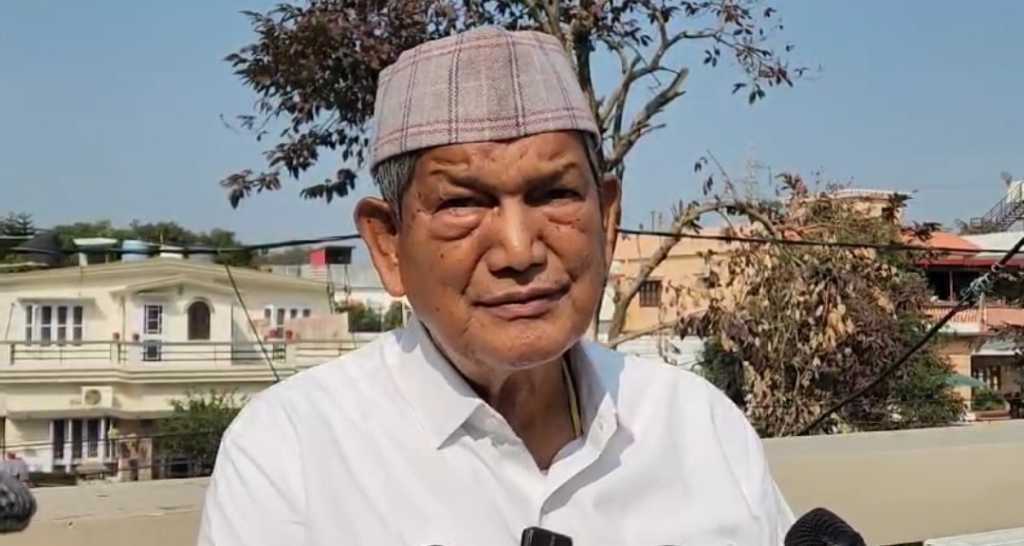 निकाय चुनाव: पूर्व मुख्यमंत्री हरीश रावत का नाम वोटिंग लिस्ट से कटा, चाह कर भी नहीं कर पाए वोट।