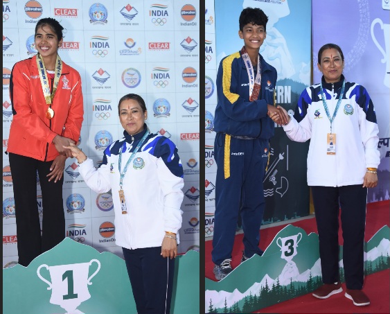 फेंसिंग का फाइनल देखने पहुंची, खेल मंत्री रेखा आर्या।