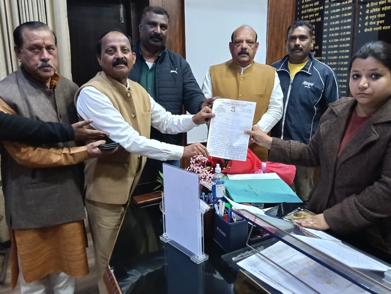 अनुबंधित आउटसोर्स कंपनियों के, कार्मिकों को नहीं मिला पांच माह से वेतन, लालचंद शर्मा।