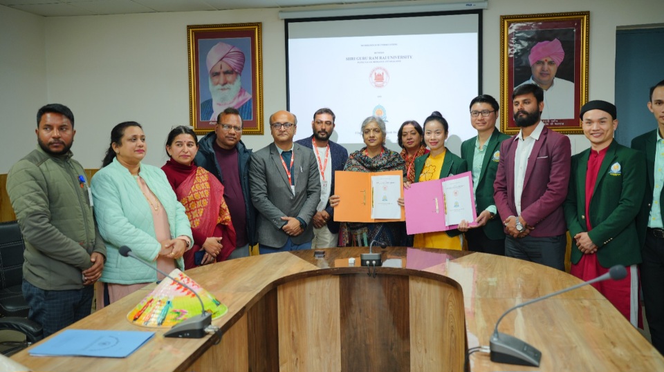 श्री गुरु राम राय विश्वविद्यालय और, वियतनाम की ग्रीनलाइफ कंपनी के बीच, एमओयू हुआ साइन।