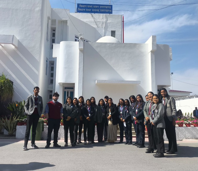 श्री गुरु राम राय विश्वविद्यालय के विद्यार्थियों ने देखी, उत्तराखण्ड विधानसभा सत्र की कार्यवाही।