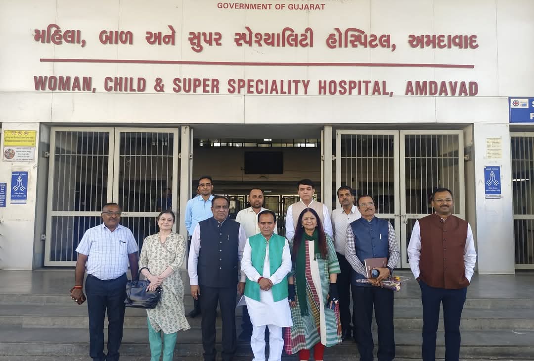 स्वास्थ्य मंत्री डॉ. रावत ने किया, अहमदाबाद के चिकित्सा संस्थानों का भ्रमण।