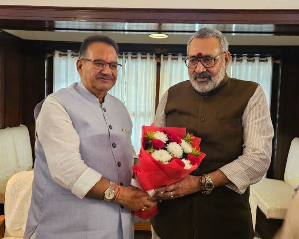 केंद्रीय वस्त्र मंत्री गिरिराज सिंह की अध्यक्षता में, आयोजित बैठक में कृषि एवं ग्राम्य विकास मंत्री, गणेश जोशी ने किया प्रतिभाग।