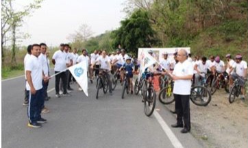 केंद्रीय जीएसटी आयुक्तालय ने किया, साइकिल मैराथन का आयोजन।