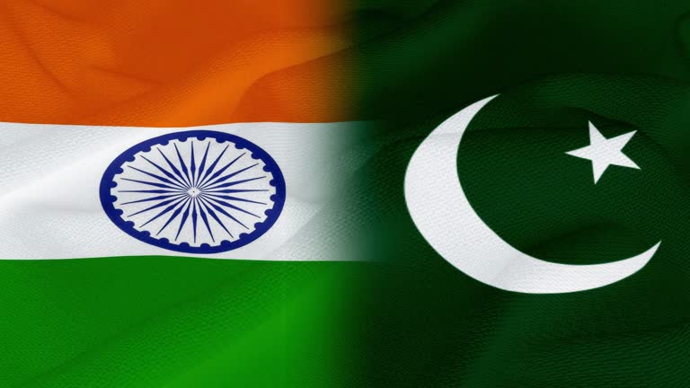 डोनाल्ड ट्रंप का दावा, भारत और पाकिस्तान में नहीं होगी आगे की लड़ाई, दोनों देश सीजफायर को तैयार।