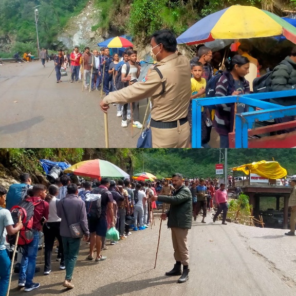 सोनप्रयाग से केदारनाथ धाम जाने वाली, पैदल यात्रा का हो रहा है विधिवत संचालन, जंगलचट्टी के पास पैदल मार्ग हुआ सुचारू।