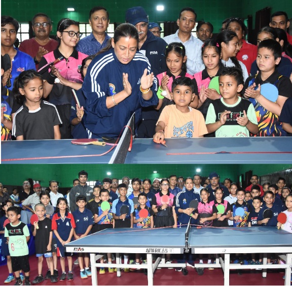 खेल मंत्री रेखा आर्या ने किया, टेबल टेनिस कोर्ट का उद्घाटन।