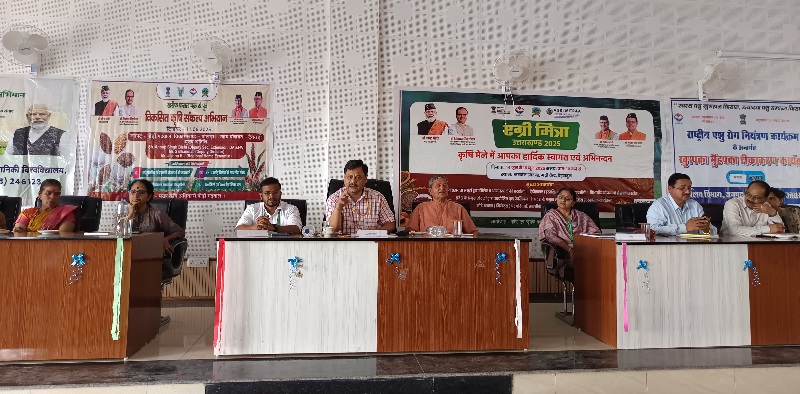 पोखड़ा बना वैज्ञानिक खेती और कृषि जागरूकता का केंद्र।