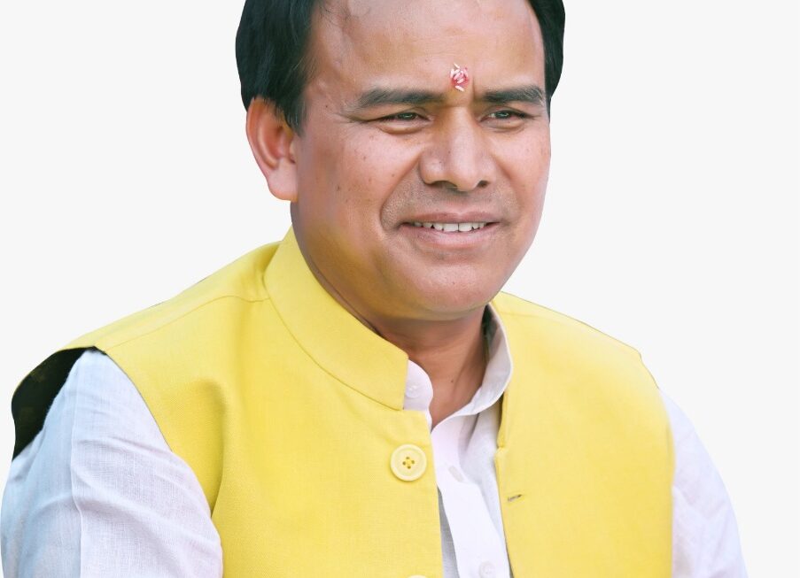 जिला अस्पताल व मेडिकल कालेजों में मिलेगी, सम्पूर्ण चिकित्सा सुविधा, डॉ धन सिंह रावत।