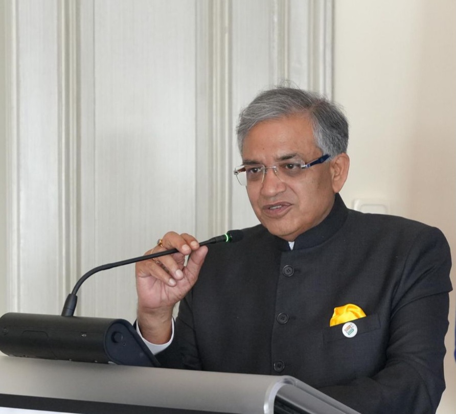 निर्वाचन आयोग ने जारी की नई एसओपी, वोटर आईडी कार्ड वितरण में लाएगा तेजी।