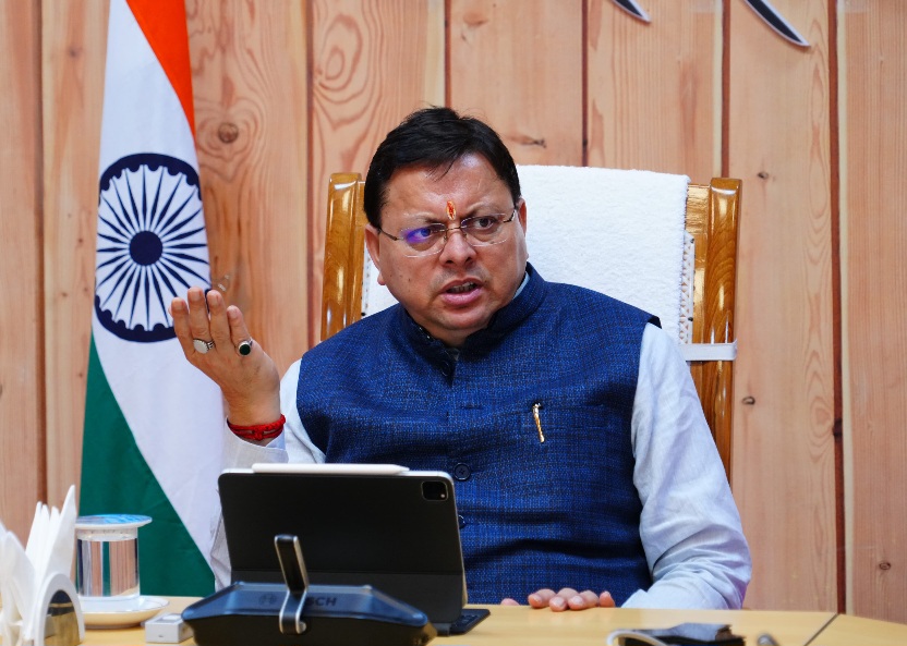 मुख्यमंत्री धामी ने दिए सारकोट की तर्ज पर, प्रत्येक जिले में दो-दो आदर्श गांव बनाने के निर्देश।