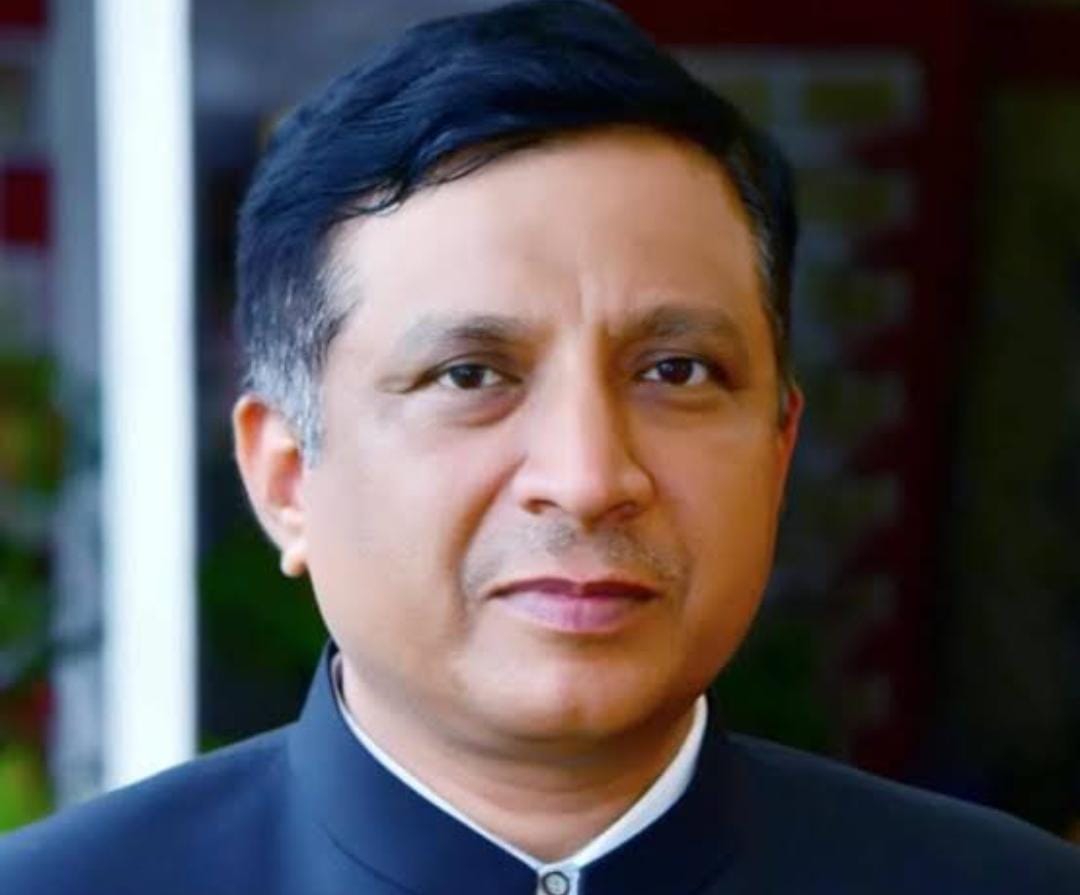 उत्तराखंड शासन में फेरबदल, बंशीधर तिवारी बने मुख्यमंत्री के अपर सचिव।