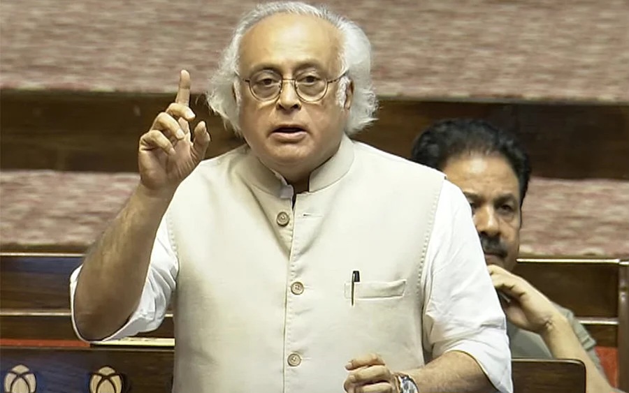 जयराम रमेश का केंद्र सरकार पर तीखा हमला, कहा- पीएम मोदी ट्रंप के दावे पर चुप क्यों?