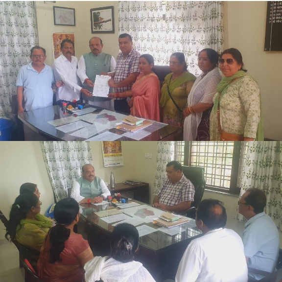 कॉंग्रेस के वरिष्ठ नेता लालचन्द शर्मा ने, क्षेत्रीय वनाधिकारी आशारोड़ी से मुलाकात कर, महानगर के विभिन्न क्षेत्रों में फैले बंदरों के आतंक से, निजात दिलाये जाने की मांग की।