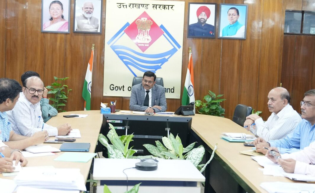 मुख्य सचिव सचिव आनन्द बर्द्धन ने, यूपीसीएल को अगले 3 से 5 वर्षों की कार्ययोजना भी, प्रस्तुत किए जाने के दिए निर्देश।