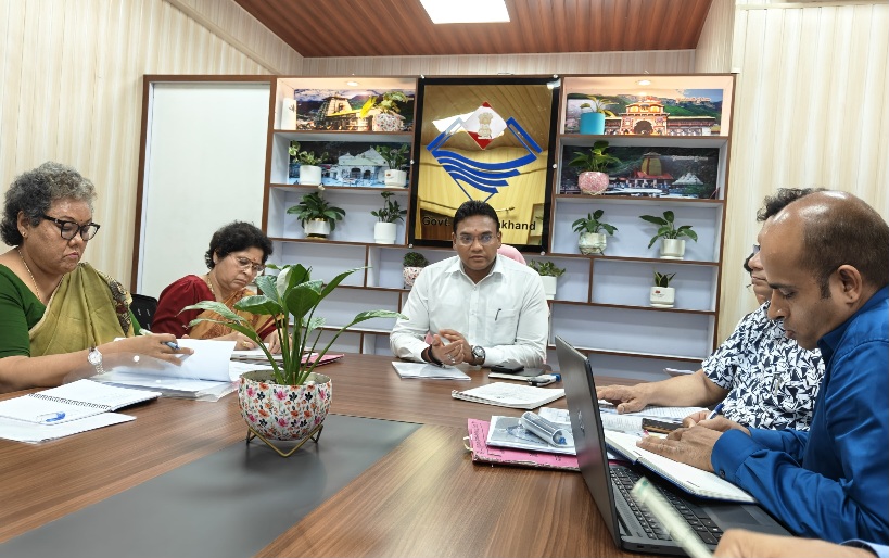 धामी सरकार का “नशा मुक्त उत्तराखंड संकल्प” होगा साकार, स्वास्थ्य विभाग ने तेज़ की कार्रवाई।