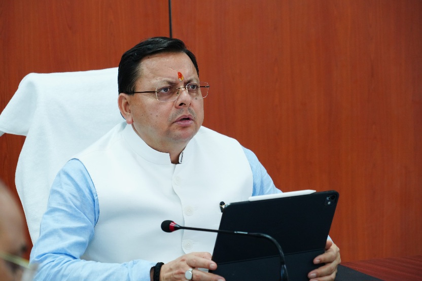 मुख्यमंत्री पुष्कर सिंह धामी ने, राज्य आपदा परिचालन केन्द्र से, प्रदेश में हो रही अतिवृष्टि का लिया जायजा।