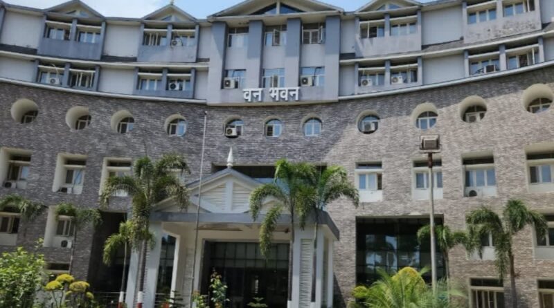 प्रदेश को जल्द मिलने जा रहा नया प्रमुख वन संरक्षक, मुख्य सचिव आनंद वर्धन की अध्यक्षता में, शुक्रवार को होगी डीपीसी की बैठक। 