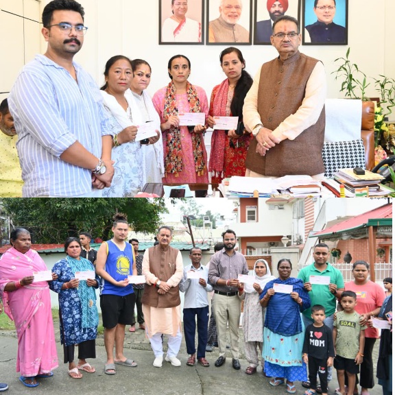 कैबिनेट मंत्री गणेश जोशी ने अतिवृष्टि प्रभावित क्षेत्रों का किया निरीक्षण, 30 से अधिक प्रभावितों को राहत राशि के चेक किए वितरित।