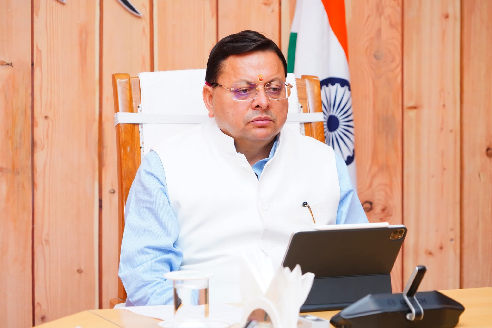 मुख्यमंत्री पुष्कर धामी ने, आपदा प्रबंधन, प्रशासनिक सुधार और स्थानीय स्तर पर सेवा वितरण को, प्रभावी बनाने को लेकर लिए कई अहम निर्णय।