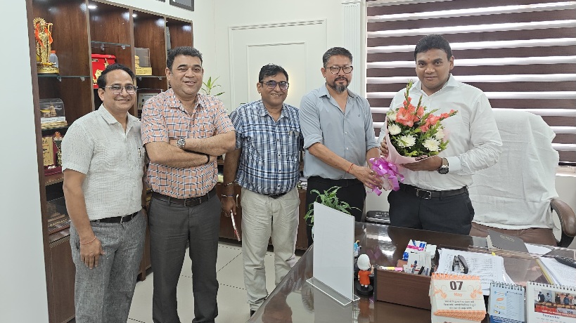 स्वास्थ्य सचिव से मिला प्रांतीय चिकित्सा सेवा संघ का प्रतिनिधिमंडल, 196 डॉक्टरों को SDACP का लाभ मिलने पर जताया आभार।