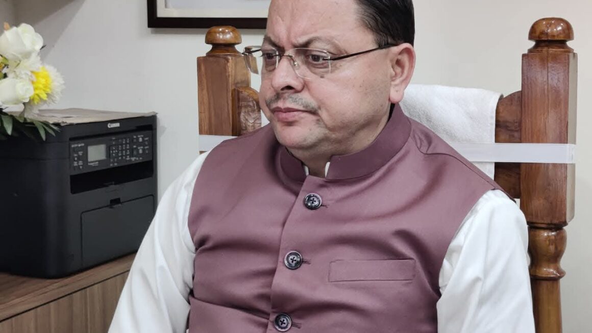 तीन दिनों के लिए रेड एवं ऑरेंज एलर्ट, सीएम धामी ने कहा-एलर्ट रहें अधिकारी। 