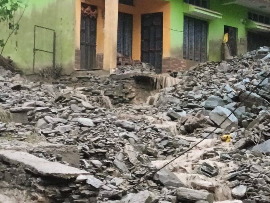 राजस्थान सरकार ने उत्तराखंड की आपदा राहत हेतु, 5 करोड़ रुपये की सहायता राशि प्रदान की।