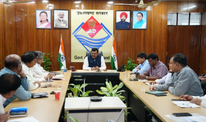 मुख्य सचिव की अध्यक्षता में, प्रदेश सरकार और डीआरएम मुरादाबाद के मध्य हुई बैठक, विभिन्न मुद्दों पर हुई चर्चा।