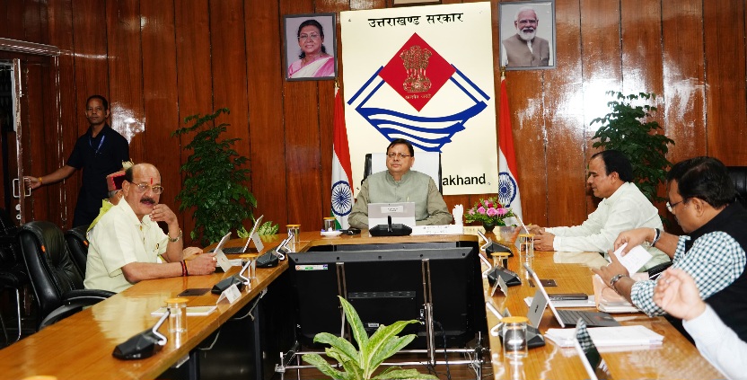 धामी कैबिनेट हुई सम्पन्न, कुल 6 महत्वपूर्ण प्रस्तावों को मिली मंजूरी।