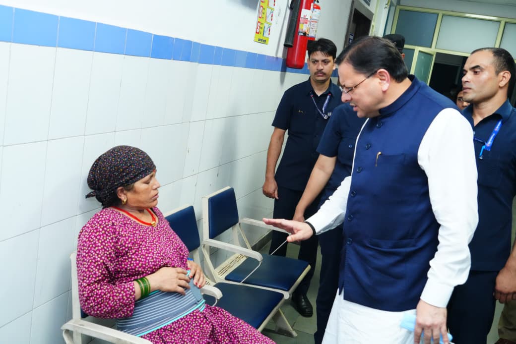 मुख्यमंत्री धामी के निर्देश पर दो दिन के भीतर, दून अस्पताल में बढ़ी सुविधाएं।