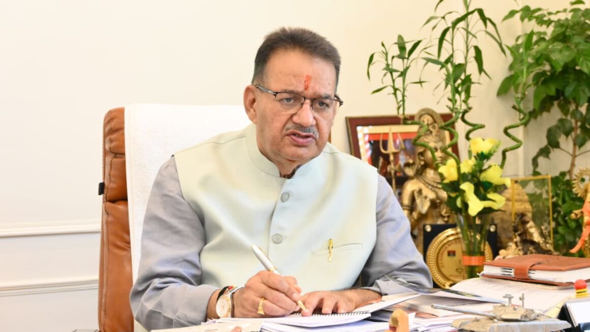 उत्तरकाशी के सेब उत्पादकों को, राज्य सरकार ने तय किया एमएसपी, कृषि मंत्री गणेश जोशी ने, मुख्यमंत्री पुष्कर धामी का जताया आभार।