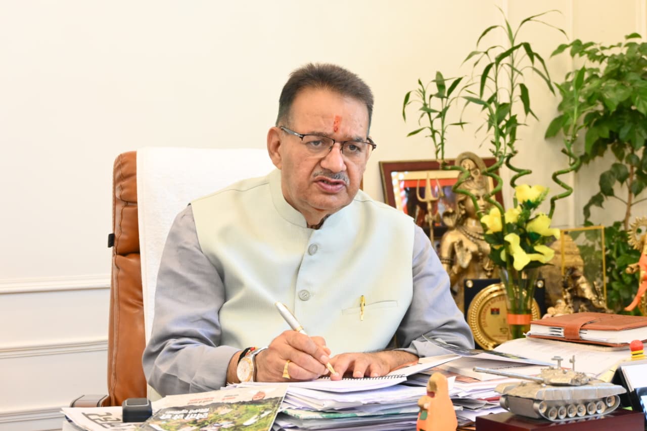 उत्तरकाशी के सेब उत्पादकों को, राज्य सरकार ने तय किया एमएसपी, कृषि मंत्री गणेश जोशी ने, मुख्यमंत्री पुष्कर धामी का जताया आभार।