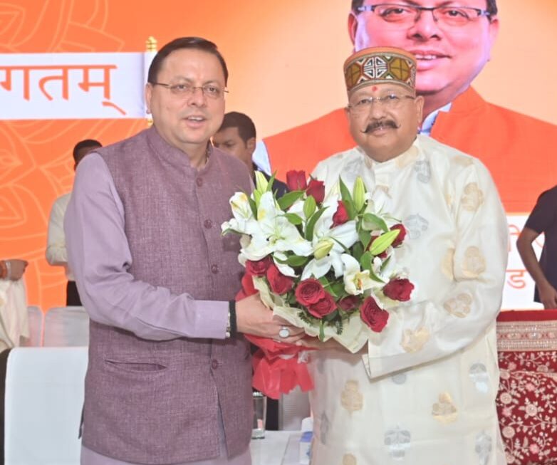 मुख्यमंत्री पुष्कर सिंह धामी ने, हरिद्वार स्थित प्रेम आश्रम में कैबिनेट मंत्री सतपाल महाराज के, जन्मदिवस समारोह में की सहभागिता। 