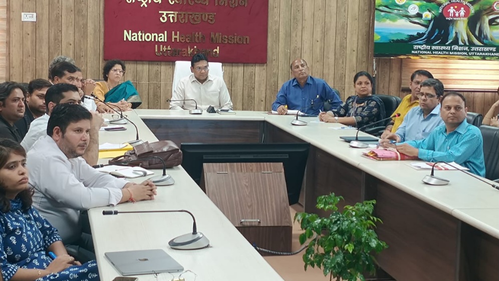 आईसीयू सेवाओं में अंतरराष्ट्रीय गुणवत्ता के मानक करेंगे स्थापित, उत्तराखंड बनेगा मॉडल स्टेट, डॉ. आर. राजेश कुमार।