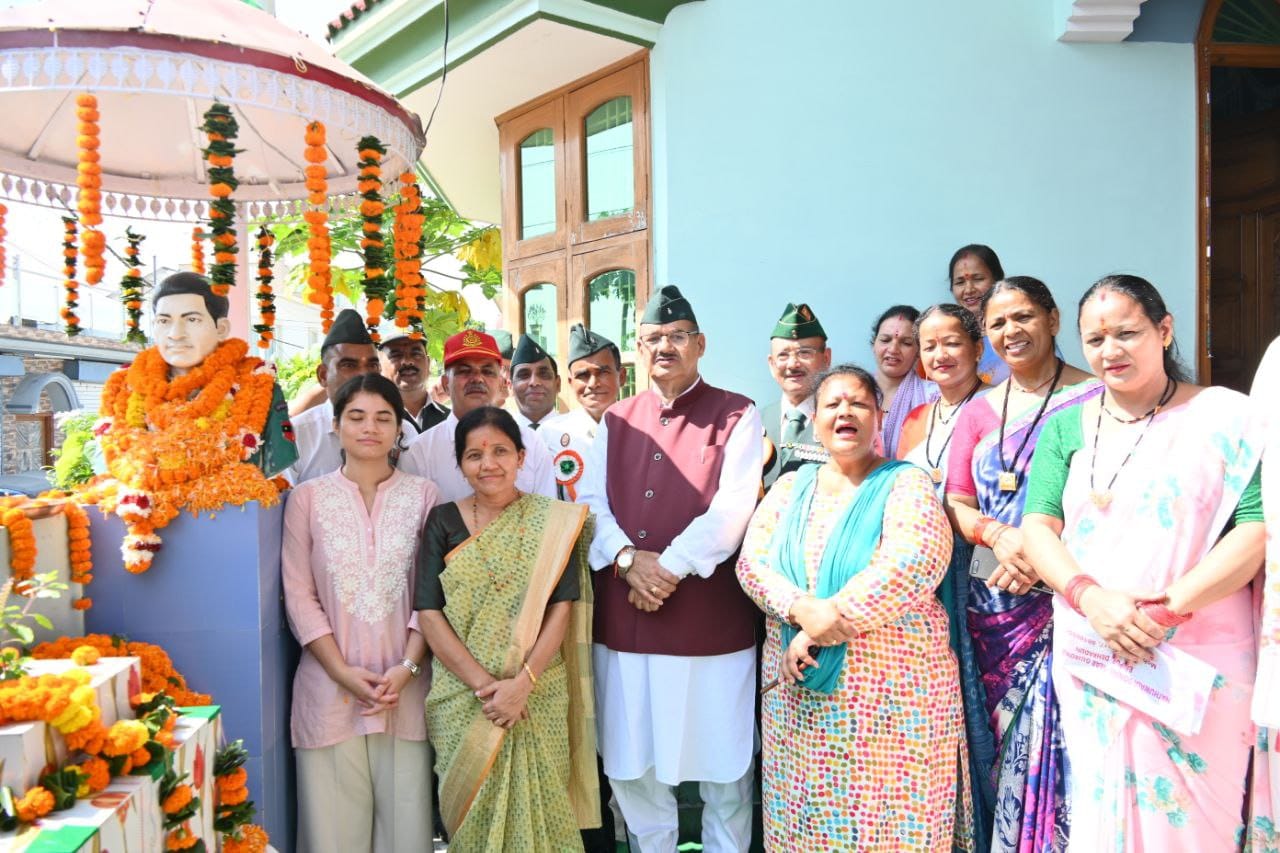 शहीद हवलदार बहादुर सिंह बोहरा की, 18वीं पुण्यतिथि पर मंत्री गणेश जोशी ने दी श्रद्धांजलि।