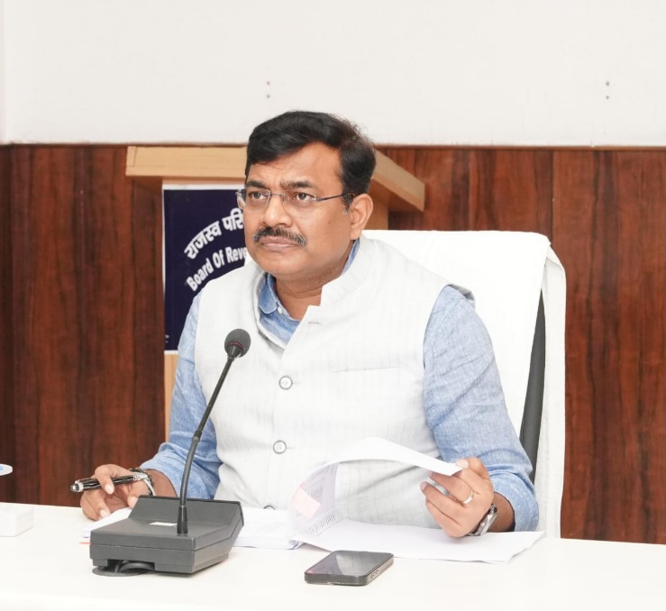 धारा 34 और 143 से सम्बन्धित वादों के निस्तारण के लिए चलाया जाए अभियान, अध्यक्ष राजस्व परिषद। 