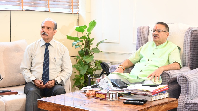 सैनिक कल्याण मंत्री गणेश जोशी ने, शहीद सम्मान समारोह की तैयारियों की समीक्षा, लैंसडाउन में 05 अक्टूबर को होगा गरिमामयी आयोजन।