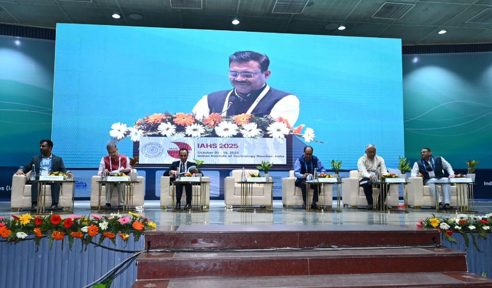 उत्तराखंड के मुख्य सचिव ने, जलवायु लचीलापन व जल स्थिरता पर अंतर्राष्ट्रीय सम्मेलन का किया उद्घाटन।