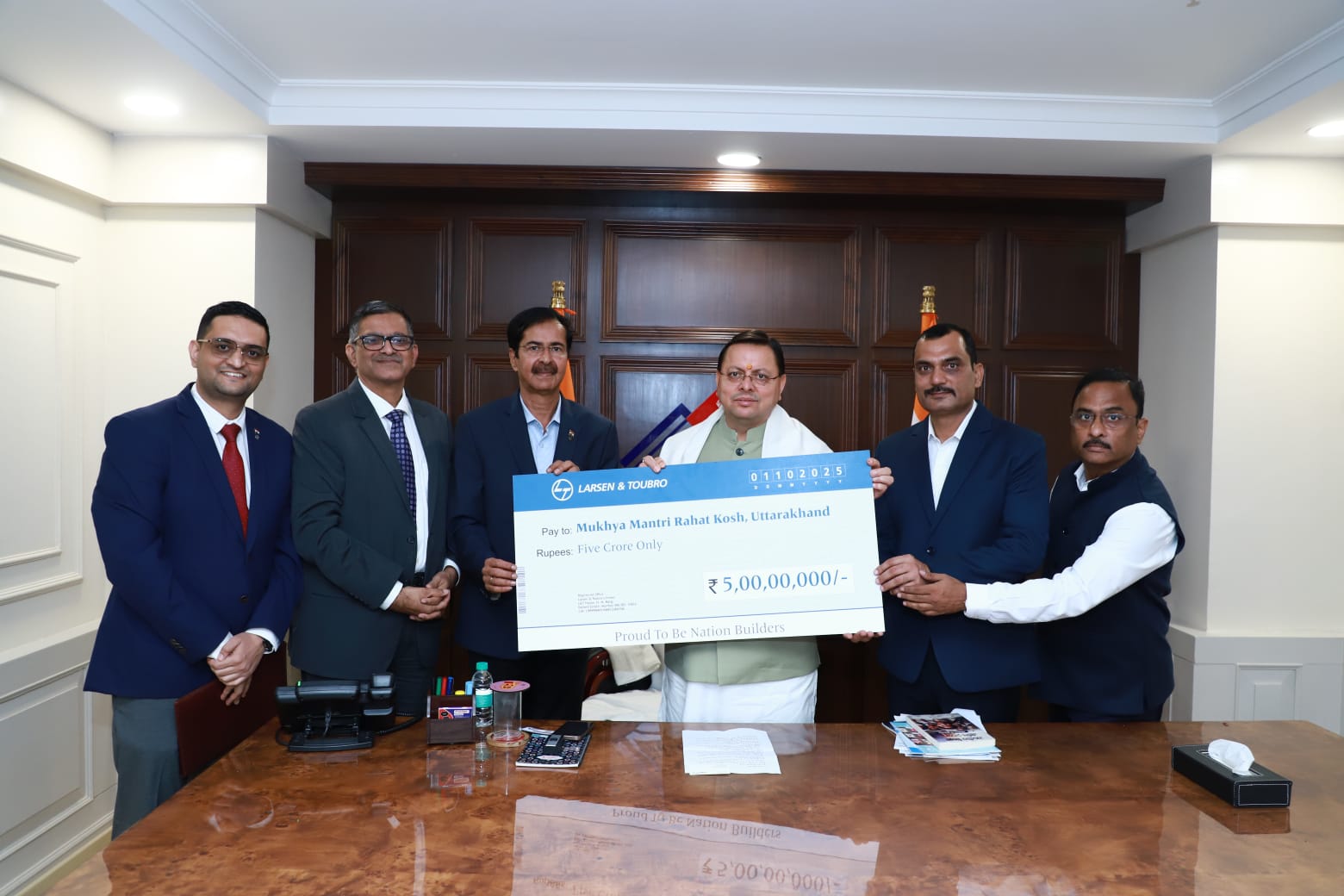 मुख्यमंत्री पुष्कर सिंह धामी से नई दिल्ली में, लार्सन एंड टुब्रो (L&T) के प्रतिनिधिमंडल ने की शिष्टाचार भेंट।