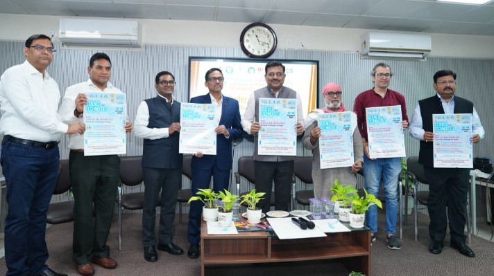 विज्ञान धाम में प्रस्तावित देहरादून, इंटरनेशनल साइंस एंड टेक्नोलॉजी फेस्टीवल के पोस्टर और ब्रोशर का किया विमोचन।