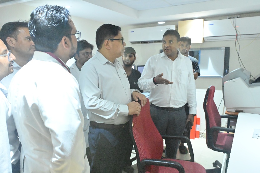 हम बच्चों के स्वास्थ्य को लेकर किसी भी प्रकार की लापरवाही बर्दाश्त नहीं करेंगे, डॉ. आर. राजेश कुमार।