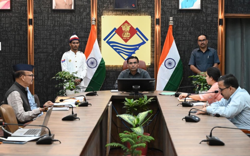 फर्जी राशन कार्ड, आयुष्मान कार्ड पर सख्ती, डीएम सविन बंसल ने दिए सत्यापन अभियान शत प्रतिशत पूर्ण करने के निर्देश।