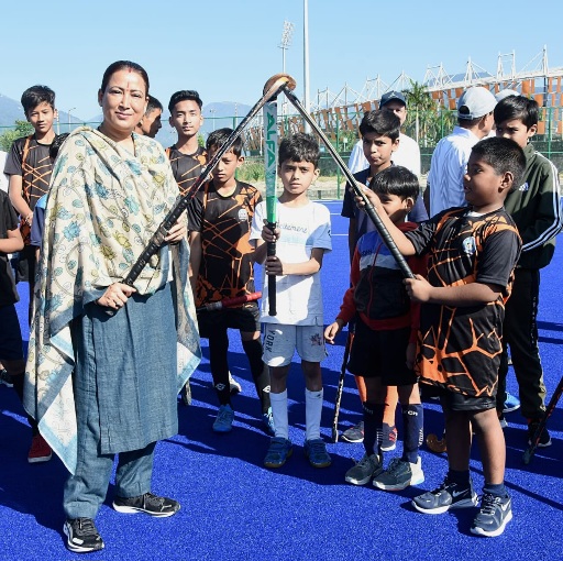 हॉकी का पुराना गौरव लौटाने का संकल्प लें खिलाड़ी, रेखा आर्या।