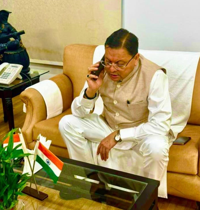 सीएम धामी ने दिल्ली में हुए विस्फोट की, घटना को अत्यंत दुखद बताया, इसमें हताहत एवं घायल हुए लोगों के प्रति गहरी संवेदना व्यक्त की।