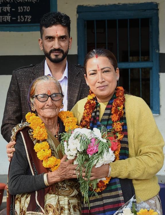 विकास कार्यों में प्रदेश सरकार पीछे नहीं रहेगी, रेखा आर्या।