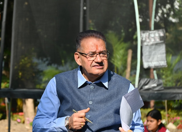 कैबिनेट मंत्री गणेश जोशी ने, एमडीडीए के माध्यम से मसूरी विधानसभा क्षेत्र के, विकास कार्यों की समीक्षा की। 