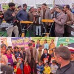 जन-जन की सरकार, जन-जन के द्वार, क्वांसी से ‘प्रशासन गांव की ओर’ डीएम सविन बंसल ने किया अभियान का शुभारंभ।